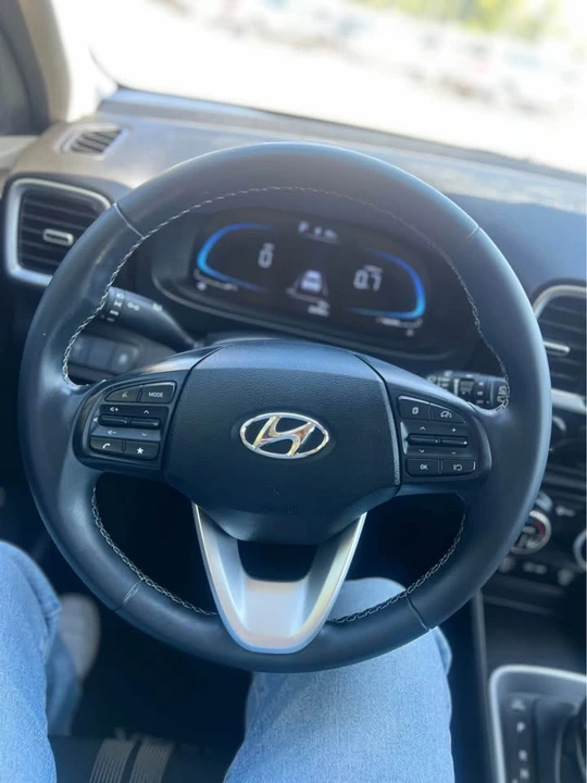 2024 Hyundai Venue - Image 7 of 10