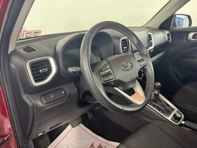2024 Hyundai Venue - Image 10 of 12