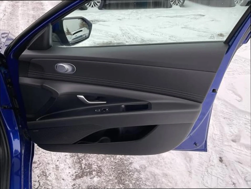 2024 Hyundai Elantra - Image 18 of 20