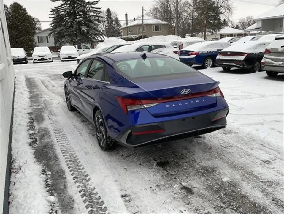 2024 Hyundai Elantra - Image 5 of 20