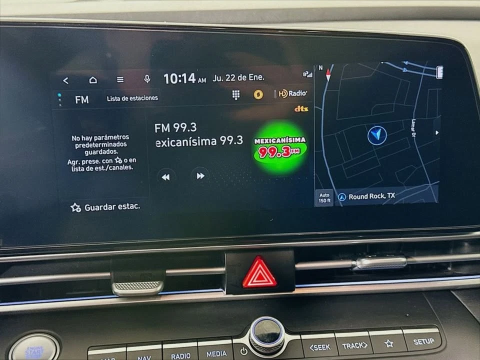 2024 Hyundai Elantra - Image 12 of 16