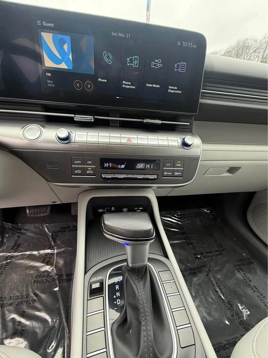 2024 Hyundai Kona - Image 9 of 10