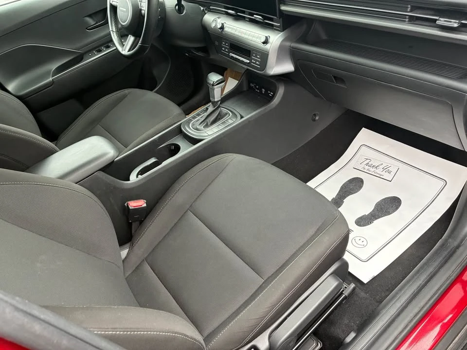 2024 Hyundai Kona - Image 18 of 19