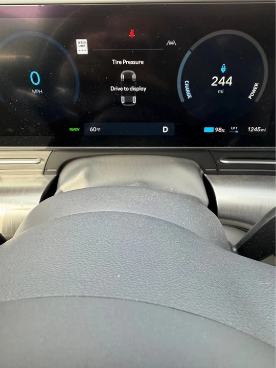 2024 Hyundai Kona - Image 11 of 12