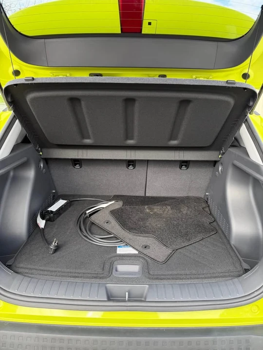 2024 Hyundai Kona - Image 10 of 12