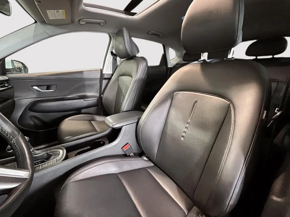 2024 Hyundai Kona - Image 18 of 19