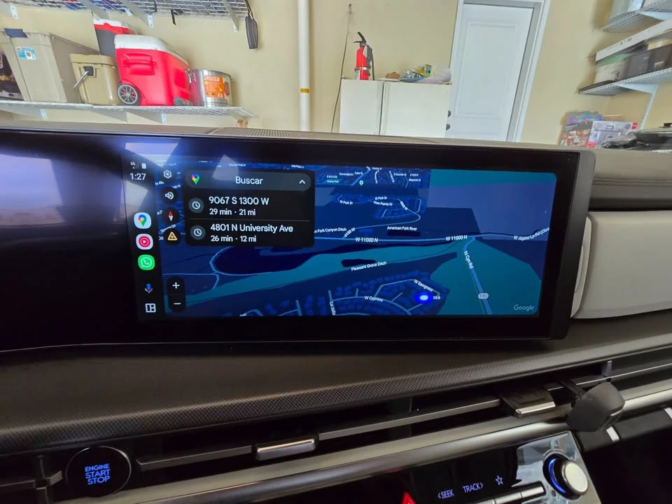 2024 Hyundai Santa Fe - Image 16 of 20