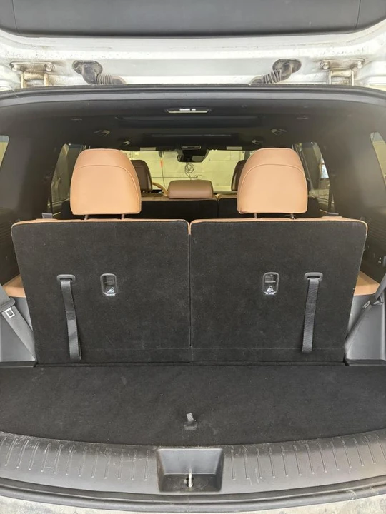 2024 Hyundai Santa Fe - Image 4 of 10