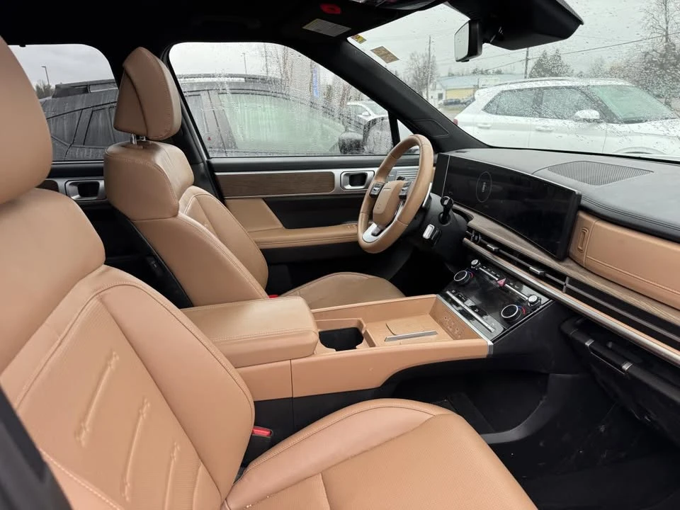 2024 Hyundai Santa Fe - Image 3 of 10