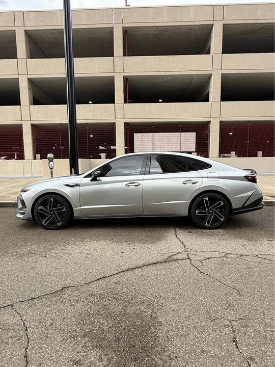 2024 Hyundai Sonata - Image 5 of 8