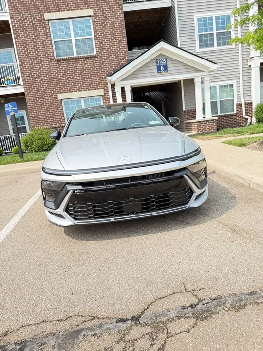 2024 Hyundai Sonata - Image 2 of 8