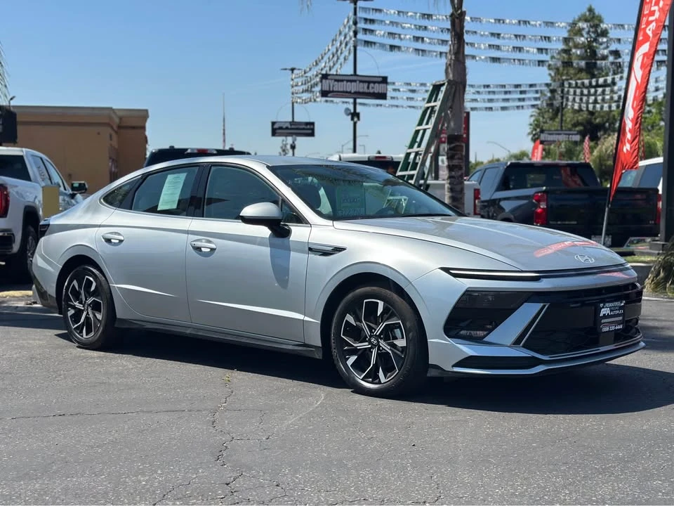 2024 Hyundai Sonata - Image 3 of 11