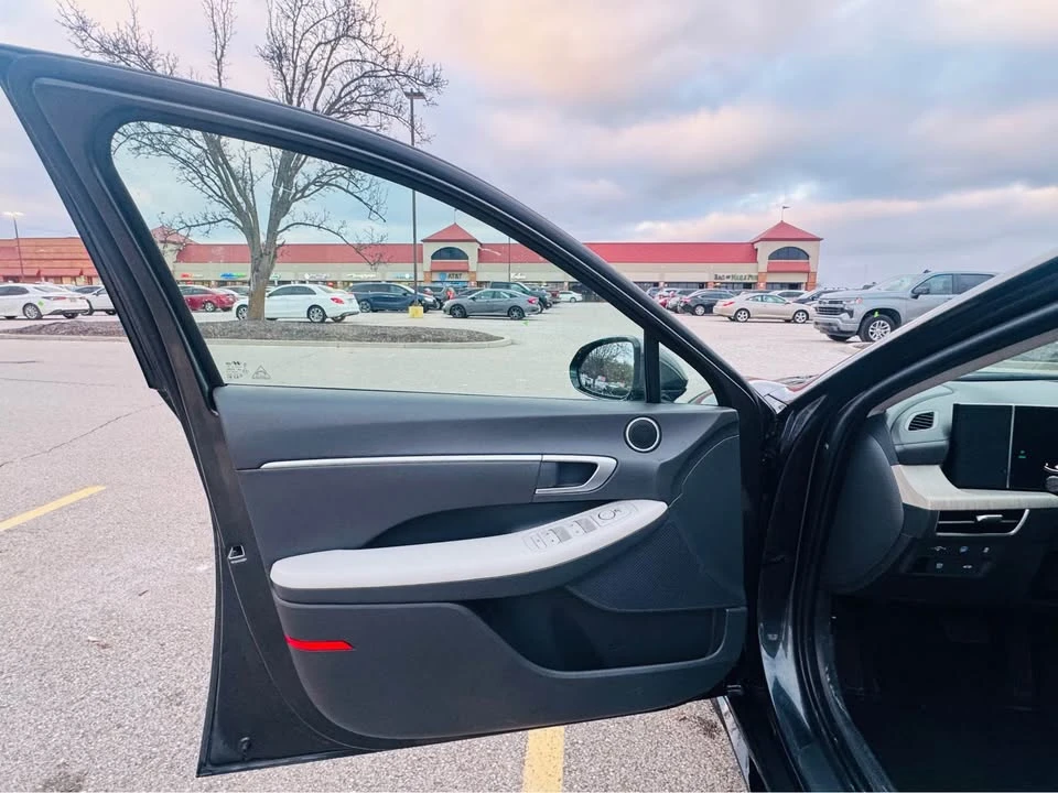 2024 Hyundai Sonata - Image 10 of 20