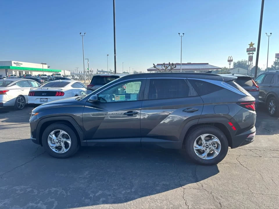 2024 Hyundai Tucson - Image 2 of 9