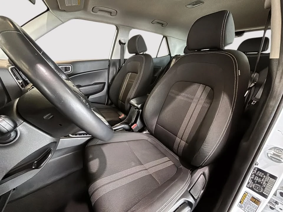 2024 Hyundai Venue - Image 14 of 20