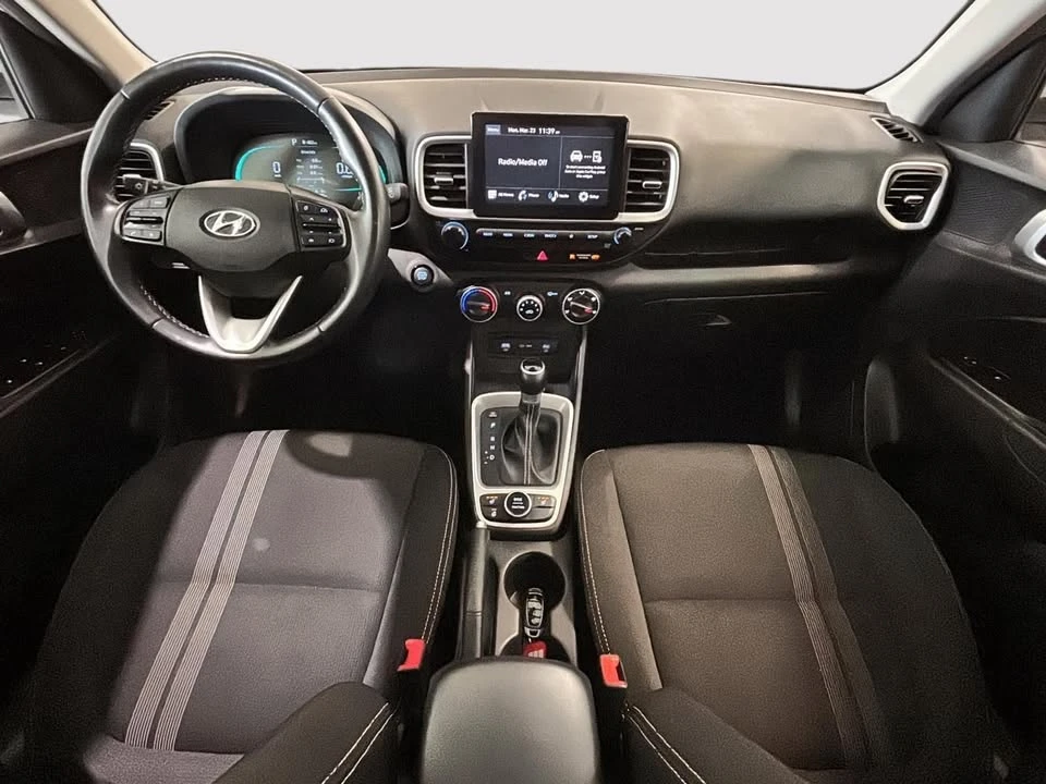 2024 Hyundai Venue - Image 17 of 20