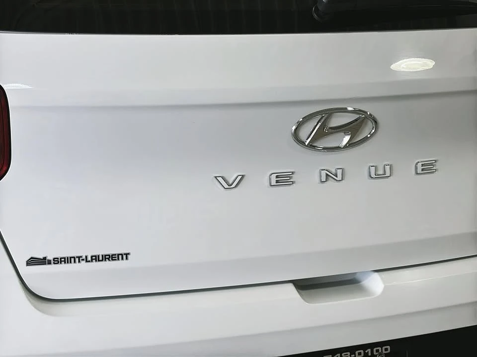 2024 Hyundai Venue - Image 8 of 20