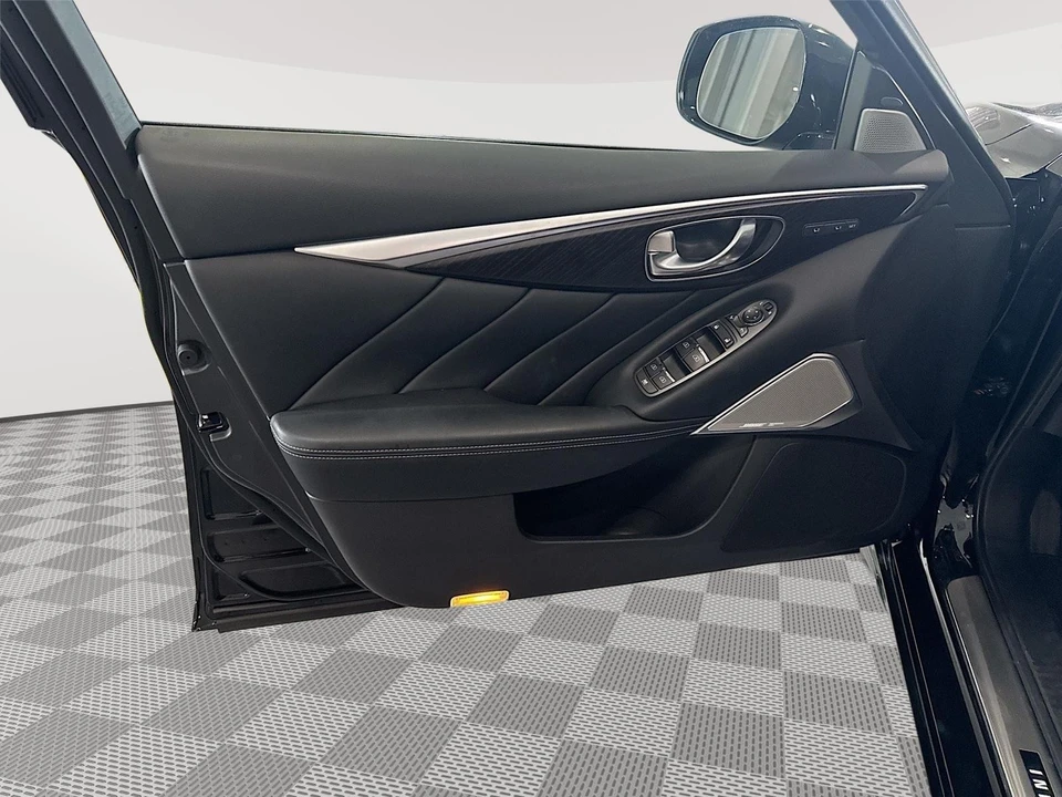 2024 Infiniti Q50 - Image 9 of 31