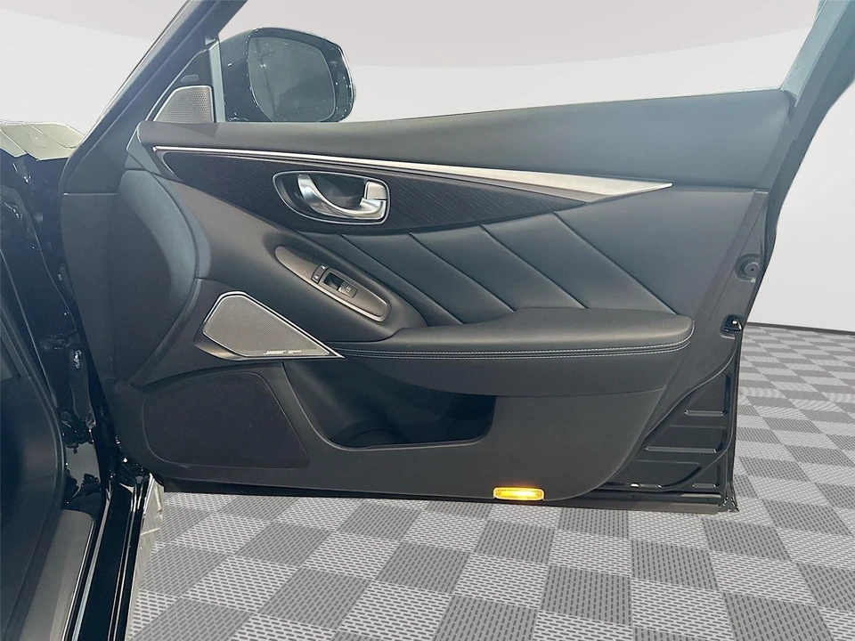 2024 Infiniti Q50 - Image 16 of 31