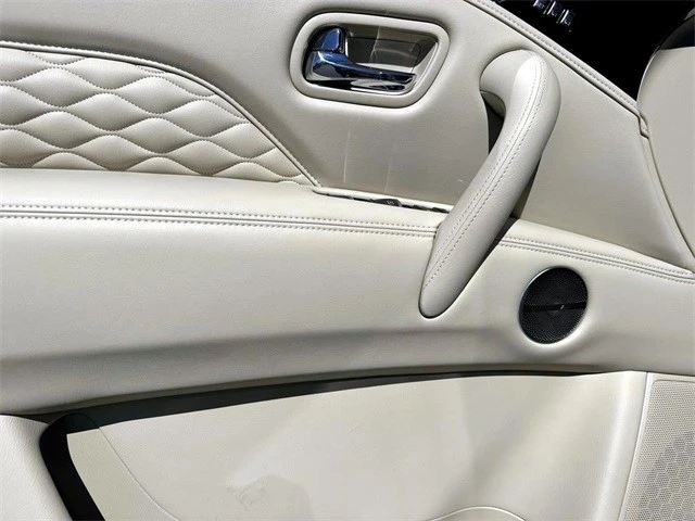 2024 Infiniti QX80 - Image 16 of 21