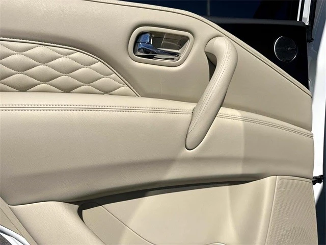 2024 Infiniti QX80 - Image 11 of 21