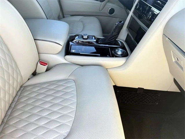 2024 Infiniti QX80 - Image 8 of 21