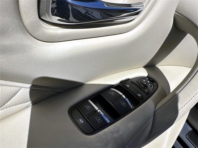 2024 Infiniti QX80 - Image 17 of 21