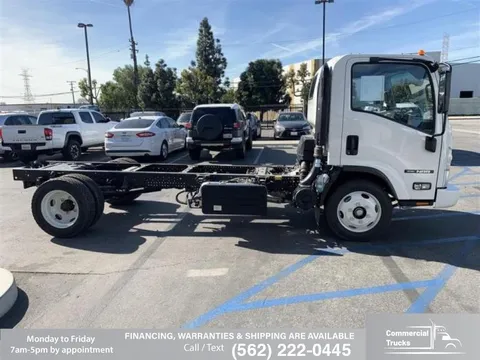 2024 Isuzu NRR Chassis