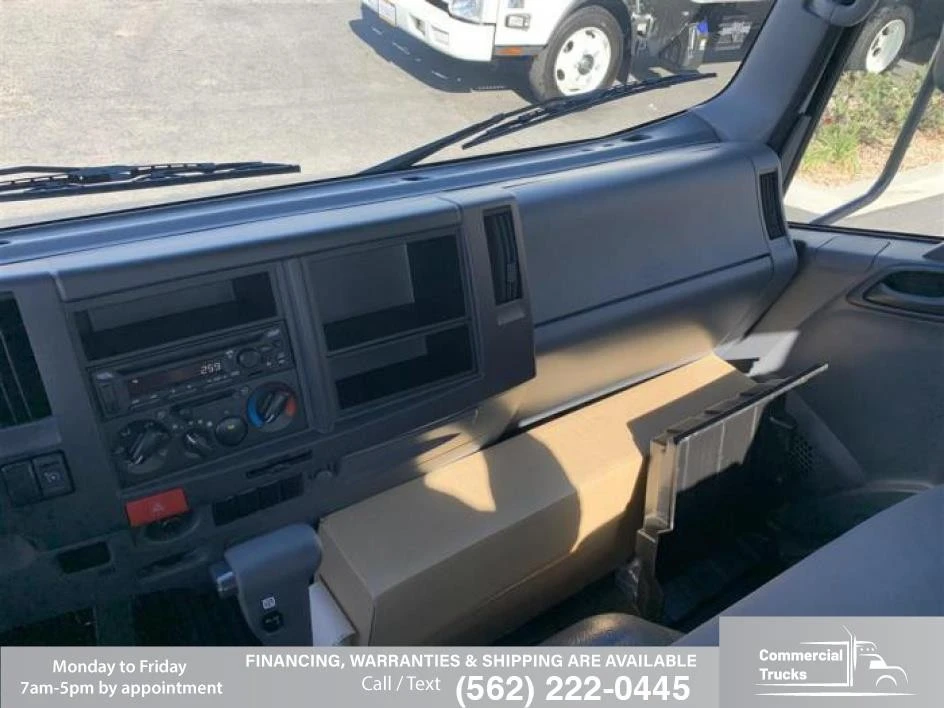 2024 Isuzu Elf - Image 9 of 23