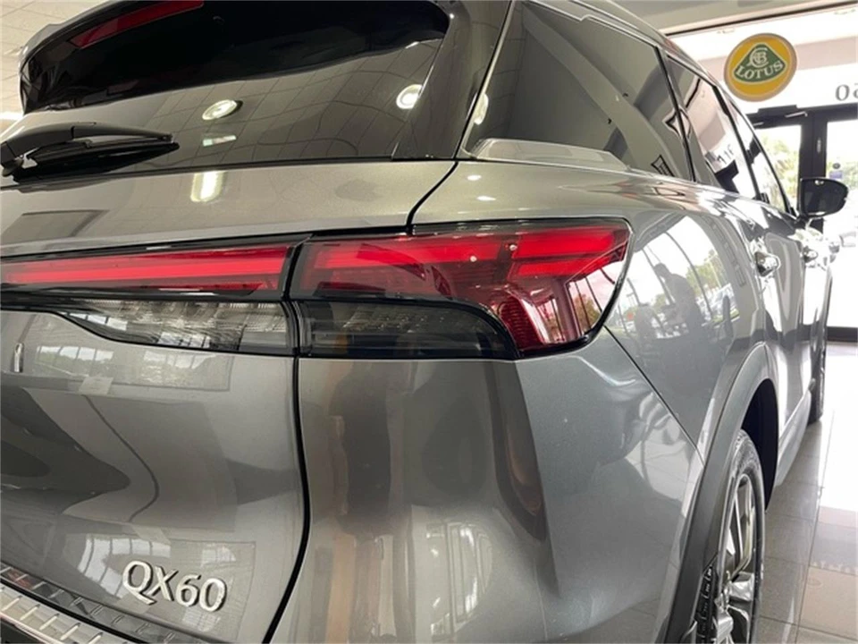 2024 Infiniti QX60 2nd Gen - Image 17 of 31