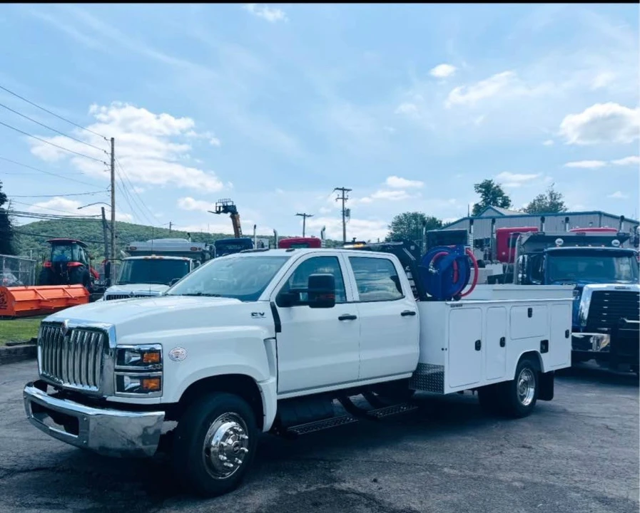 2024 International Harvester Pickup - Image 5 of 5