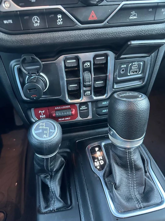 2024 Jeep JT Gladiator - Image 5 of 22
