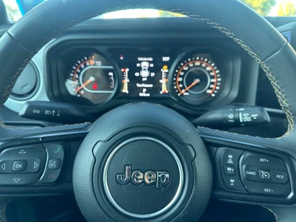 2024 Jeep JT Gladiator - Image 10 of 21