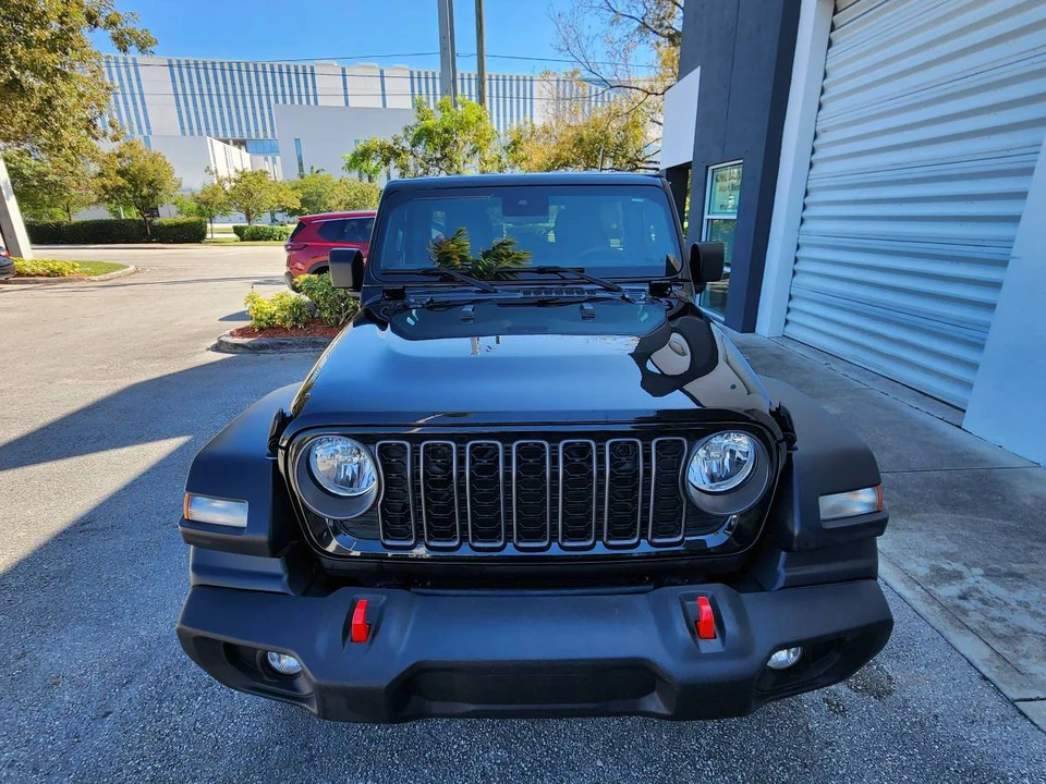 2024 Jeep JL Wrangler - Image 2 of 22