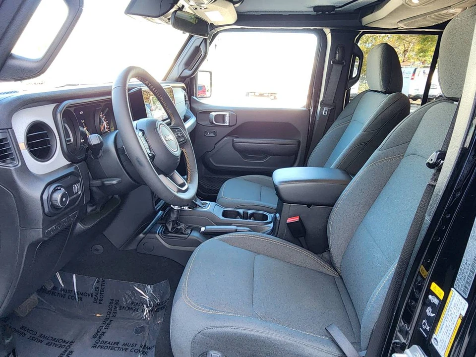 2024 Jeep JL Wrangler - Image 11 of 22