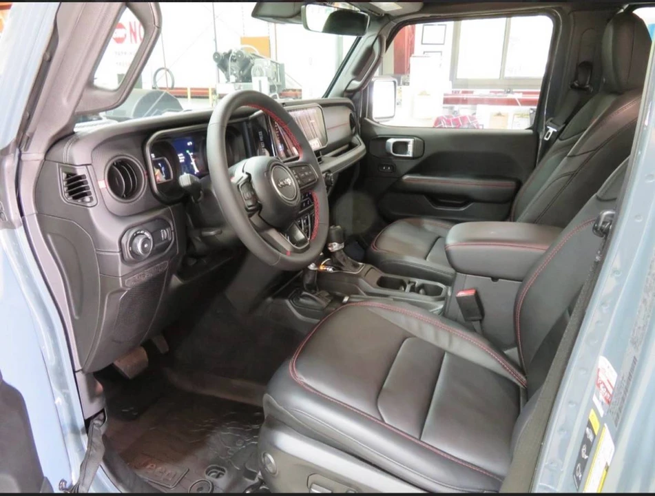 2024 Jeep JL Wrangler - Image 5 of 9
