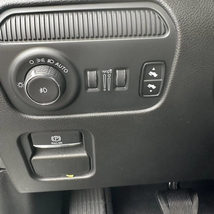2024 Jeep WS Wagoneer - Image 16 of 16
