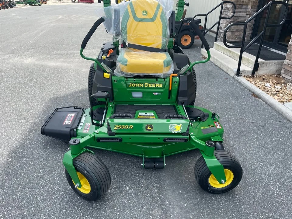 2024 John Deere - Image 2 of 4