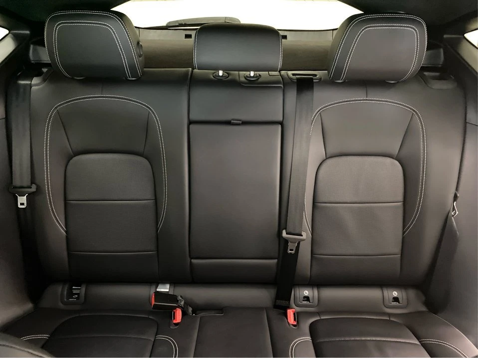 2024 Jaguar E-Pace - Image 15 of 20