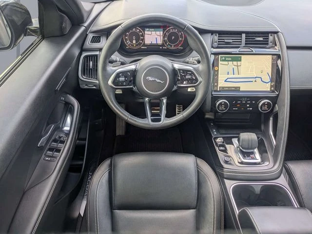 2024 Jaguar E-Pace - Image 8 of 13