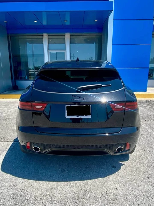 2024 Jaguar E-Pace - Image 5 of 9