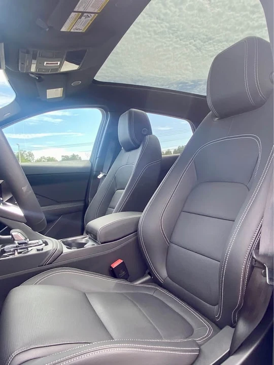 2024 Jaguar E-Pace - Image 9 of 9