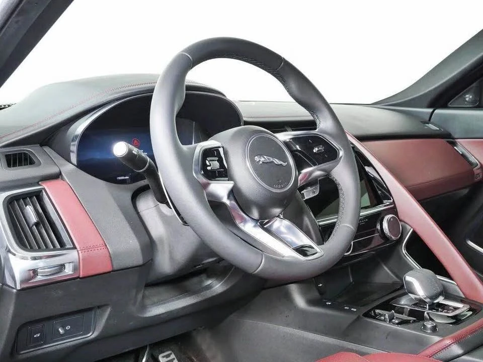 2024 Jaguar E-Pace - Image 4 of 15