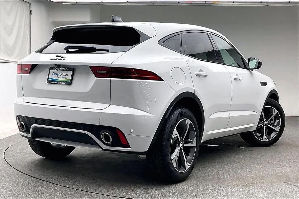 2024 Jaguar E-Pace - Image 6 of 12