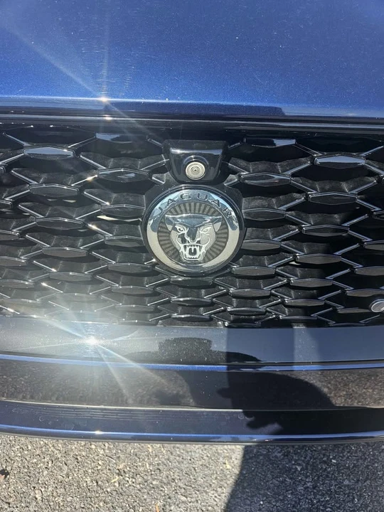 2024 Jaguar E-Pace - Image 8 of 12