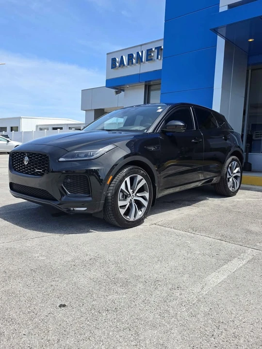 2024 Jaguar E-Pace - Image 8 of 18