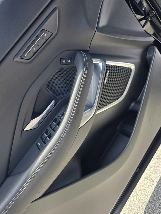 2024 Jaguar E-Pace - Image 17 of 18