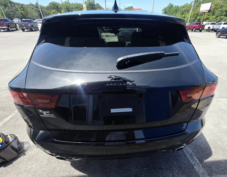 2024 Jaguar E-Pace - Image 3 of 15