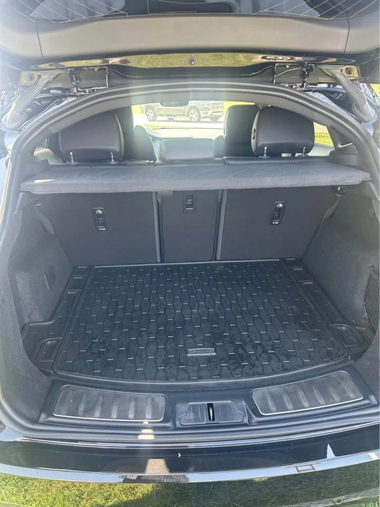 2024 Jaguar E-Pace - Image 16 of 16