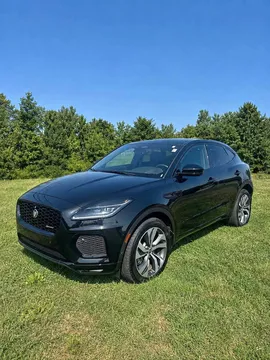 2024 Jaguar E-PACE P300 R-Dynamic SE Sport Utility 4D